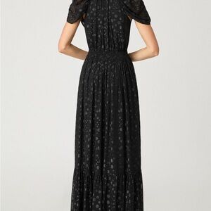 Elegant Black Maxi Dress
